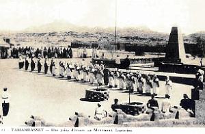 2282- Tamanrasset - Monument Laperrine - Prise d'Armes - 1937